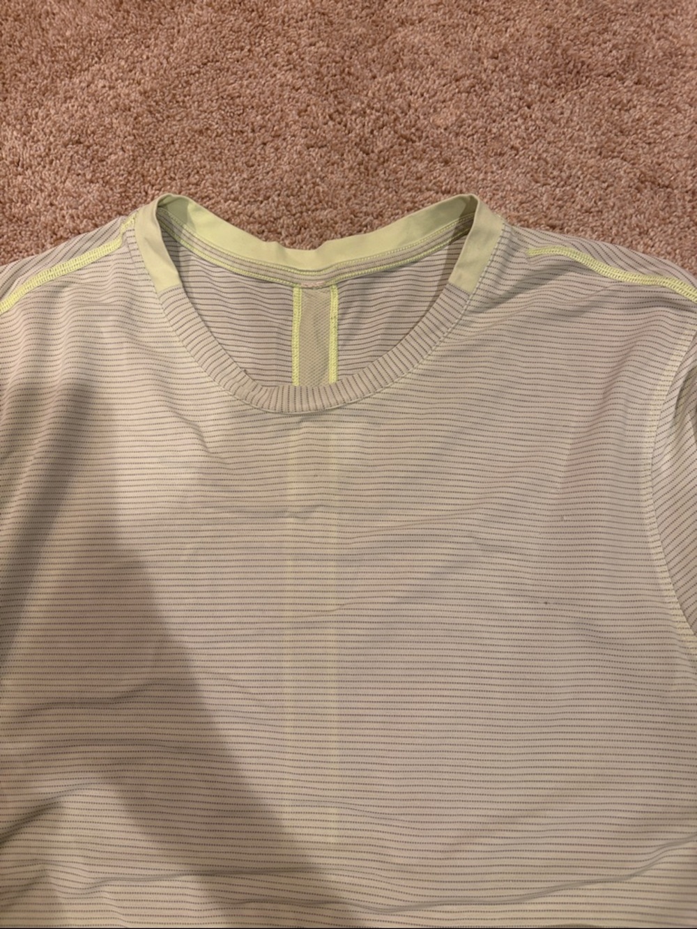 Lululemon T - Picture 2 of 5